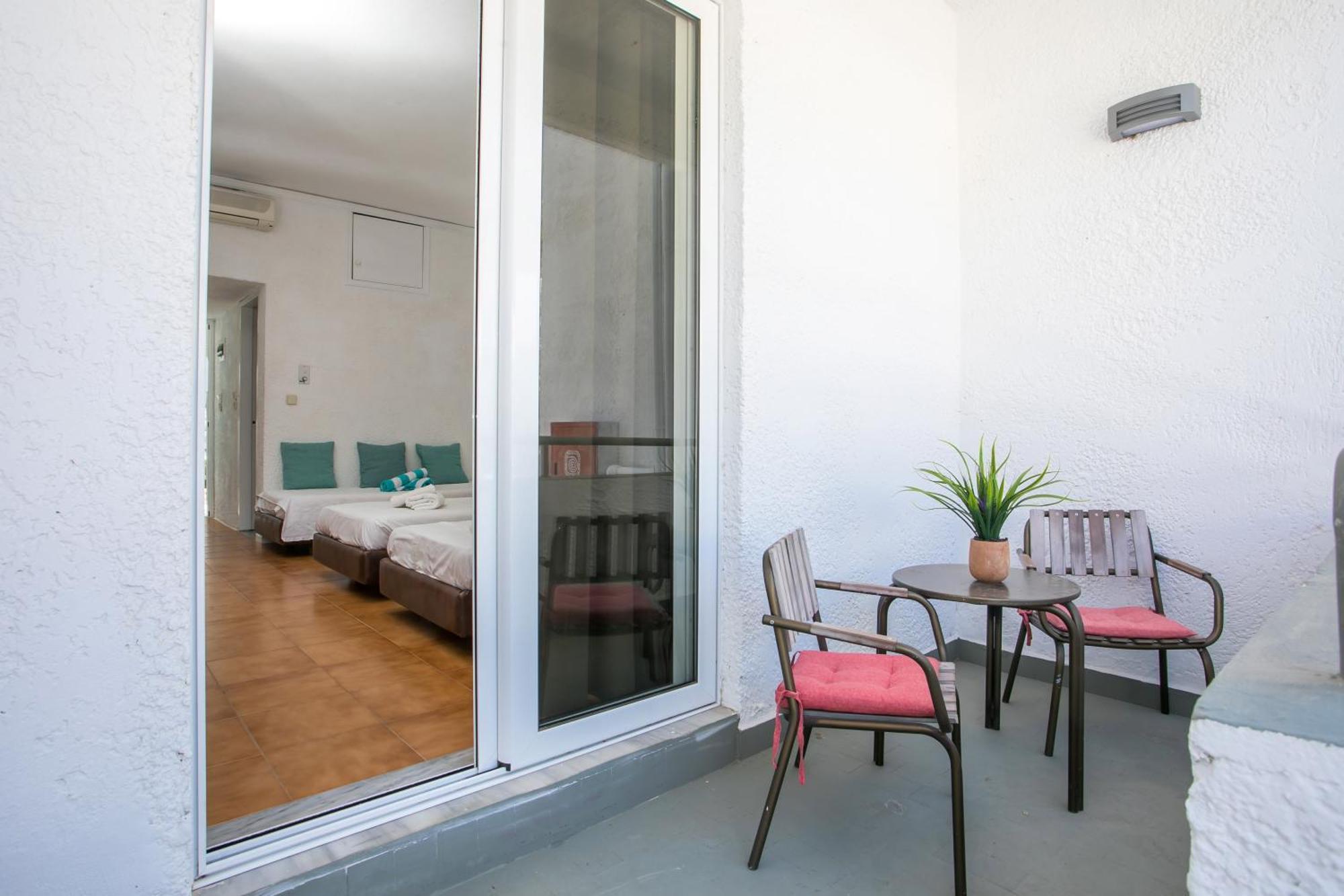 Casa Mikele By Sarikas - Sea Side And -adults Only 2* Faliraki