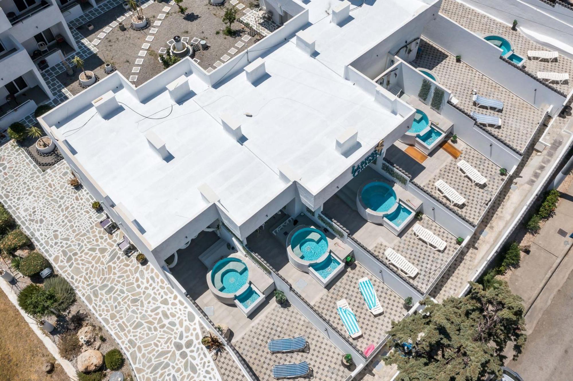 Casa Mikele By Sarikas - Sea Side And -adults Only 2*