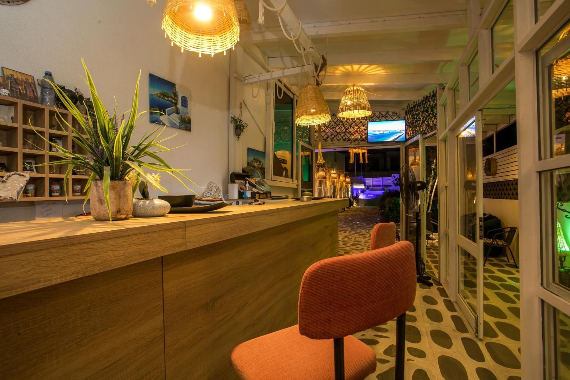 Casa Mikele By Sarikas - Sea Side And -adults Only Hotell