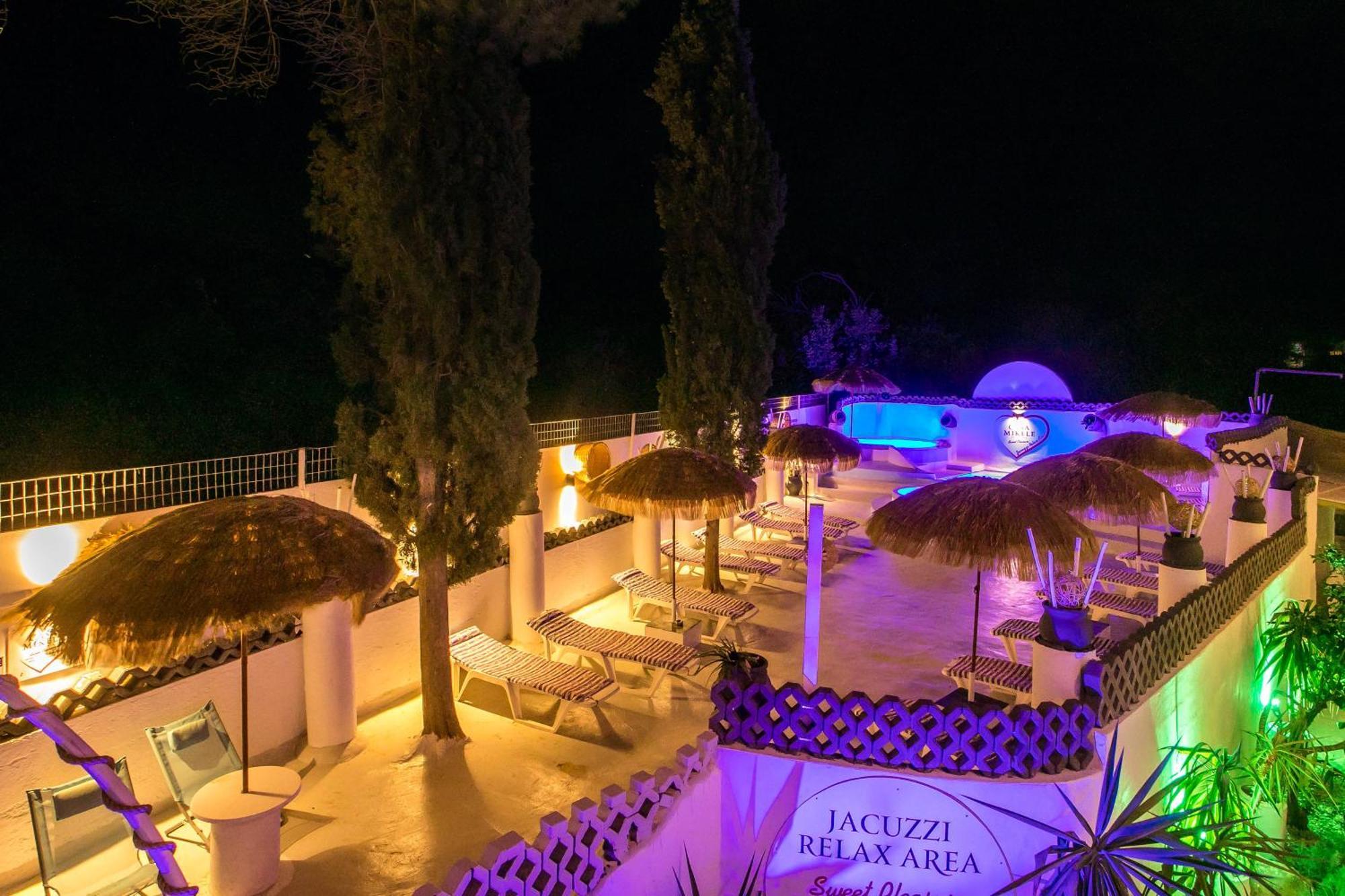 Casa Mikele By Sarikas - Sea Side And -adults Only Hotell 2*