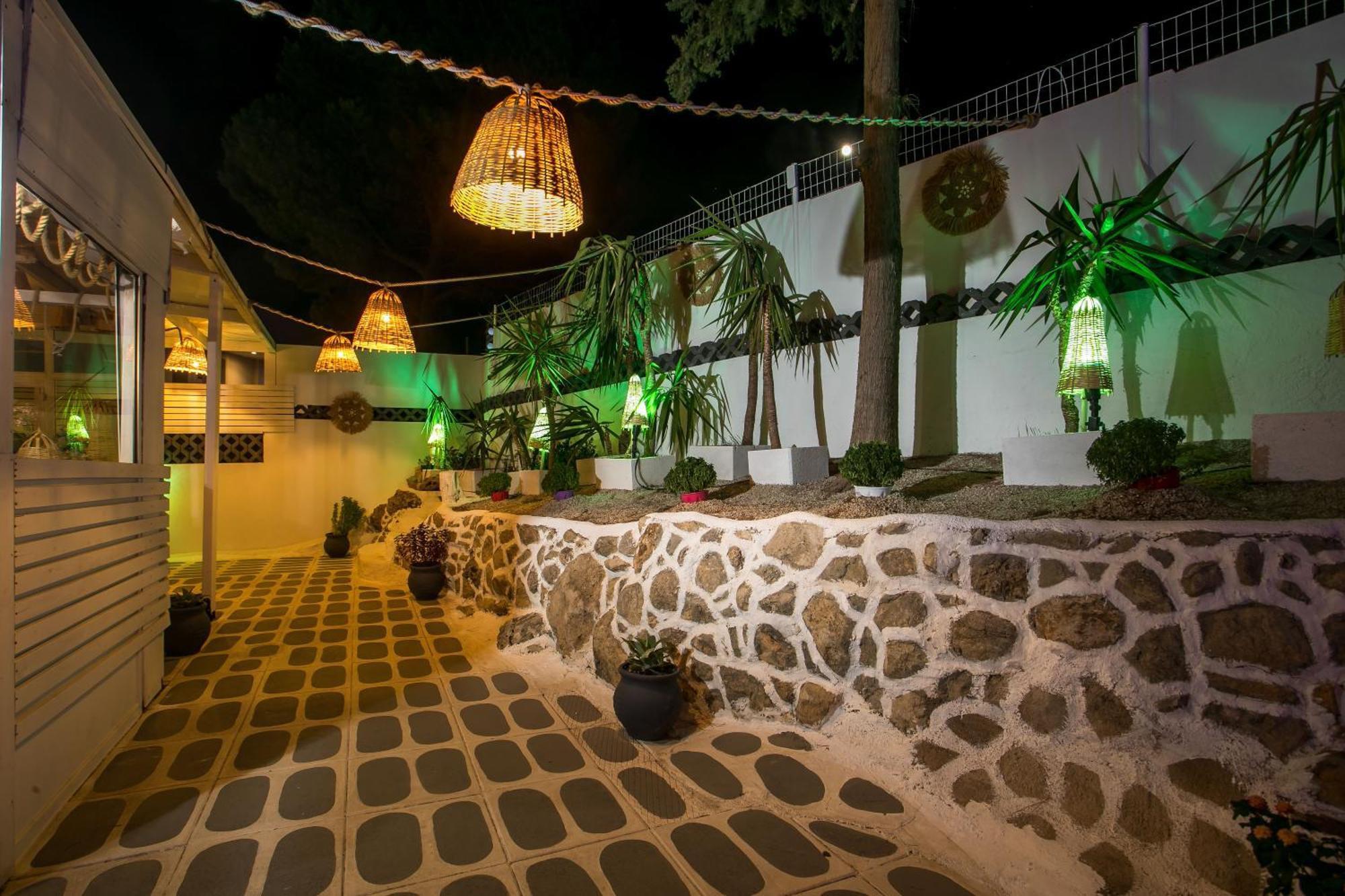 Hotell Casa Mikele By Sarikas - Sea Side And -adults Only Faliraki