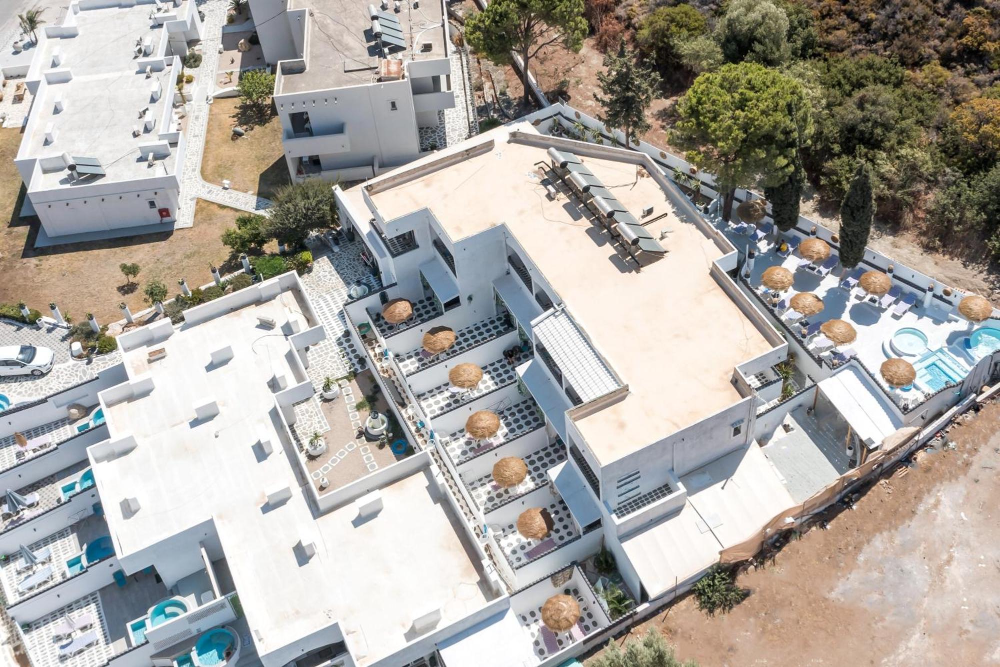 Hotell Casa Mikele By Sarikas - Sea Side And -adults Only 2*