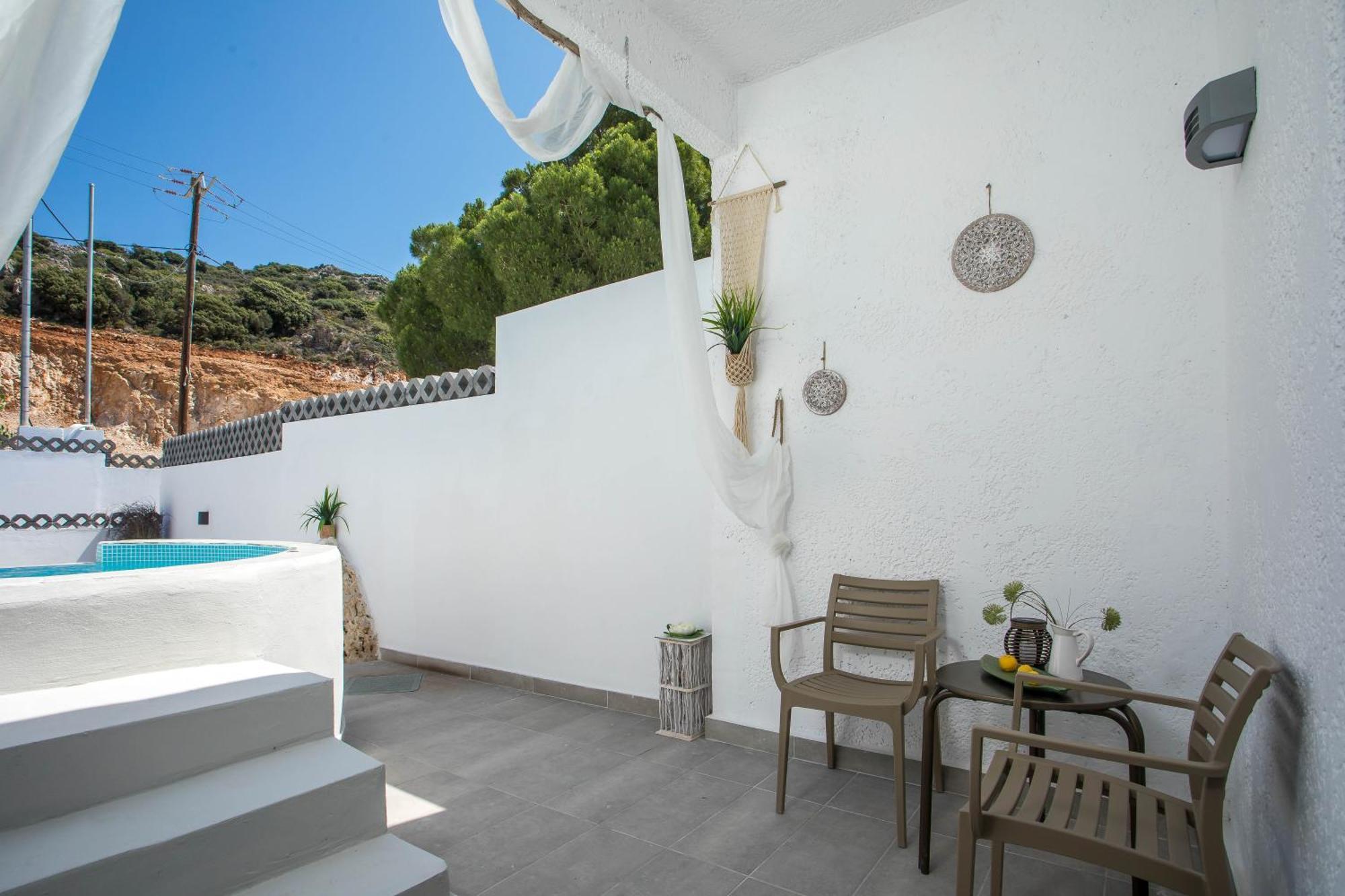 Casa Mikele By Sarikas - Sea Side And -adults Only Hotel 2*